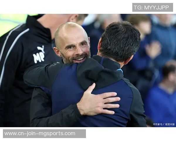 唐卡斯特流浪者与罗瑟汉姆的激烈对决揭示足球赛场的激情与荣耀