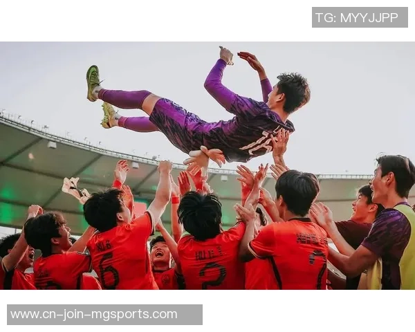 意甲最佳后卫沦为候补,韩国天王身价3200万,三豪门哄抢! 意甲最佳后卫沦为候补,韩国天王身价3200万,三豪门哄抢!